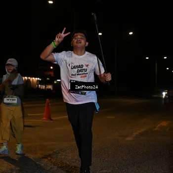 Runner Photo 7679524