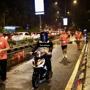 Runner Photo 7679560