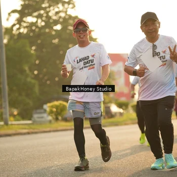 Runner Photo 7679571