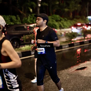 Runner Photo 7679583
