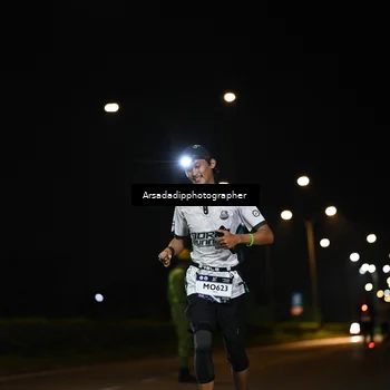 Runner Photo 7679584