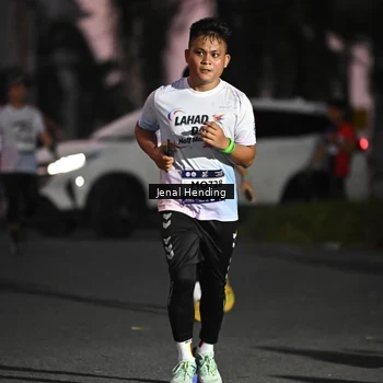 Runner Photo 7679587