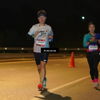Runner Photo 7679595