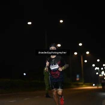 Runner Photo 7679597
