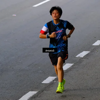 Runner Photo 7679628