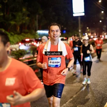 Runner Photo 7679640