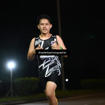 Runner Photo 7679652
