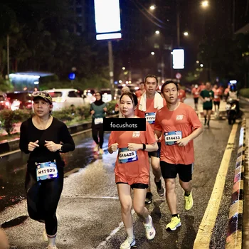 Runner Photo 7679657