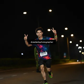 Runner Photo 7679665