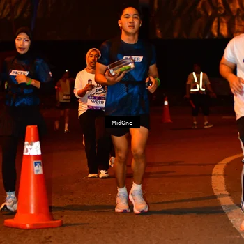 Runner Photo 7679667