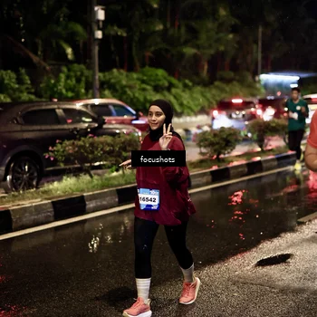 Runner Photo 7679670