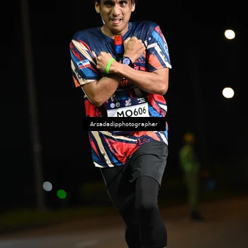 Runner Photo 7679679