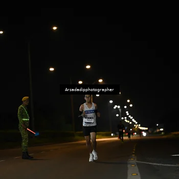 Runner Photo 7679684