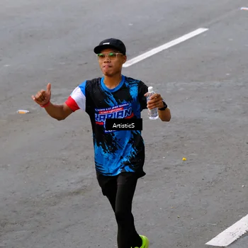 Runner Photo 7679699
