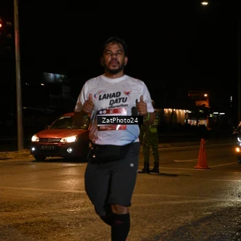 Runner Photo 7679706