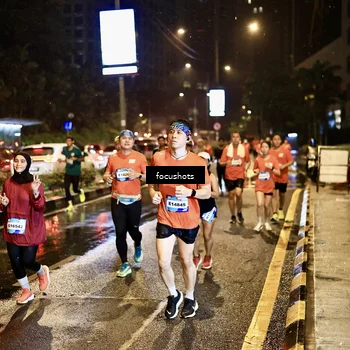 Runner Photo 7679730