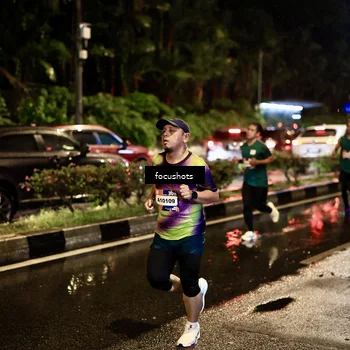 Runner Photo 7679737