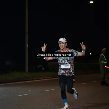 Runner Photo 7679746