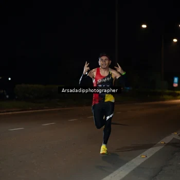 Runner Photo 7679764
