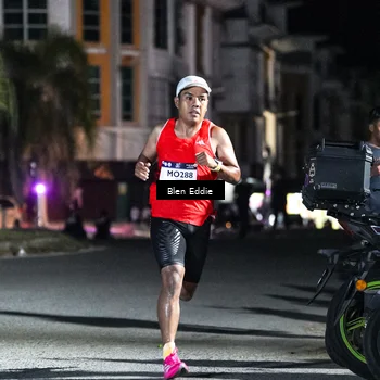 Runner Photo 7679795