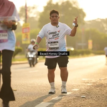 Runner Photo 7679803
