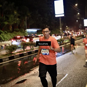 Runner Photo 7679814