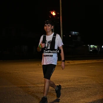 Runner Photo 7679822