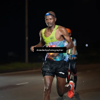 Runner Photo 7679825