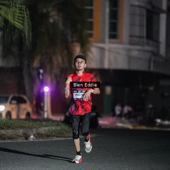 Runner Photo 7679857