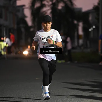 Runner Photo 7679863