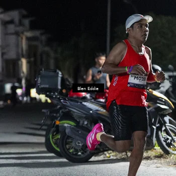 Runner Photo 7679874