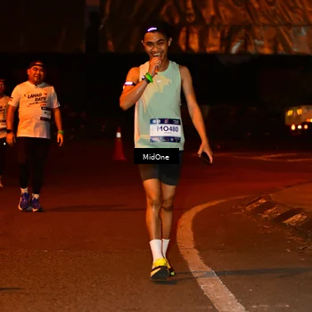 Runner Photo 7679882