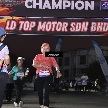 Runner Photo 7679890