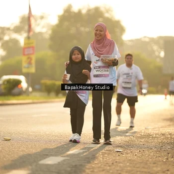 Runner Photo 7679913