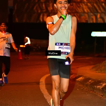 Runner Photo 7679931