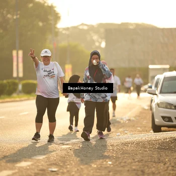 Runner Photo 7679935