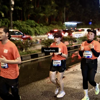 Runner Photo 7679947