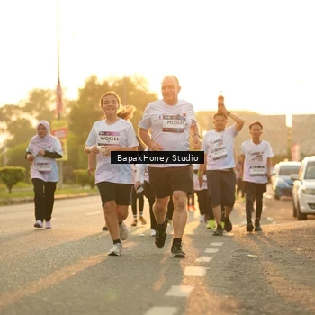 Runner Photo 7679952