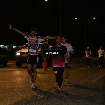 Runner Photo 7679966
