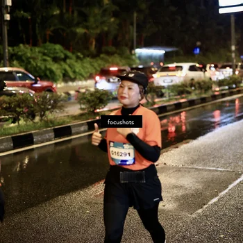 Runner Photo 7679967
