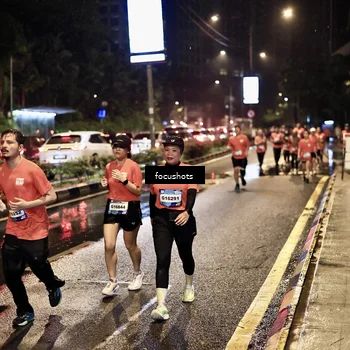 Runner Photo 7679976