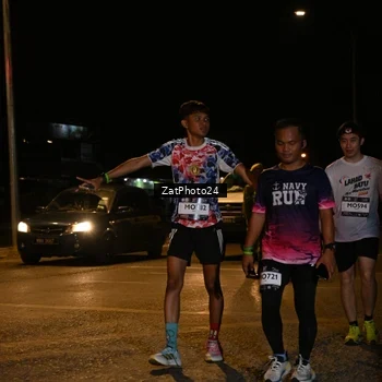 Runner Photo 7679978