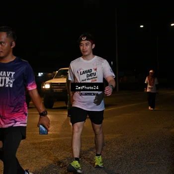 Runner Photo 7679997