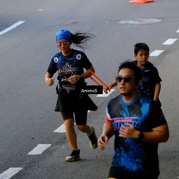 Runner Photo 7680013