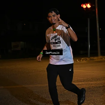 Runner Photo 7680023