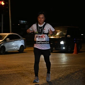 Runner Photo 7680093
