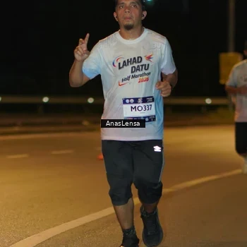 Runner Photo 7680134