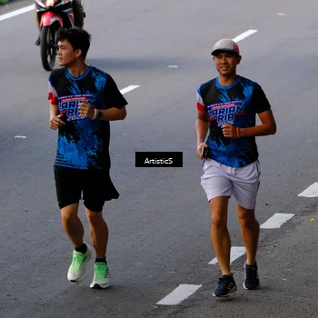 Runner Photo 7680149