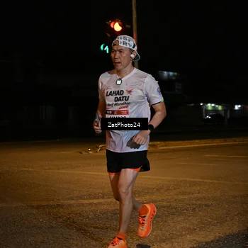 Runner Photo 7680152