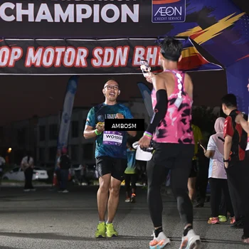 Runner Photo 7680153